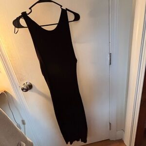 Elegant Black Sleeveless Dress